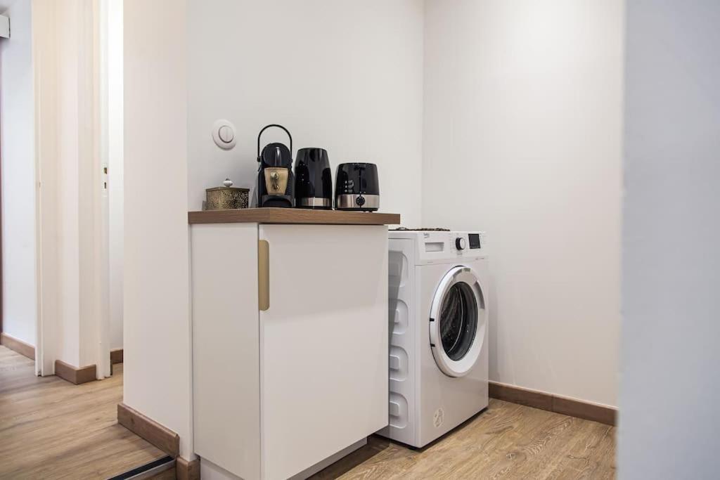 L'Escapade-Hypercentre-Parking Prive-Refait A Neuf Apartment Chateauroux Bagian luar foto
